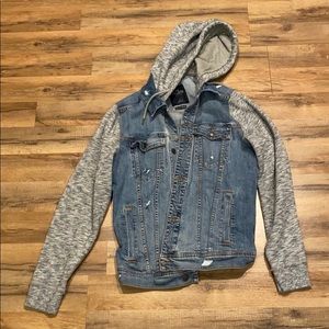 Jean jacket/sweathsirt